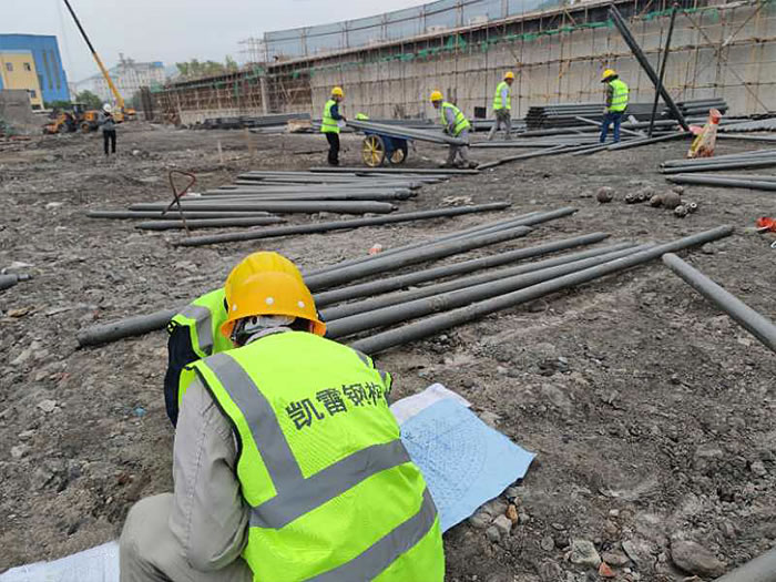 威海螺栓球网架结构