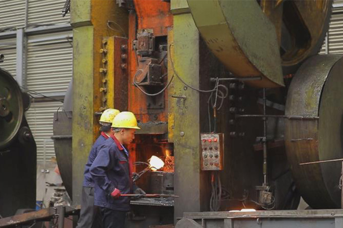 威海网架配件车间